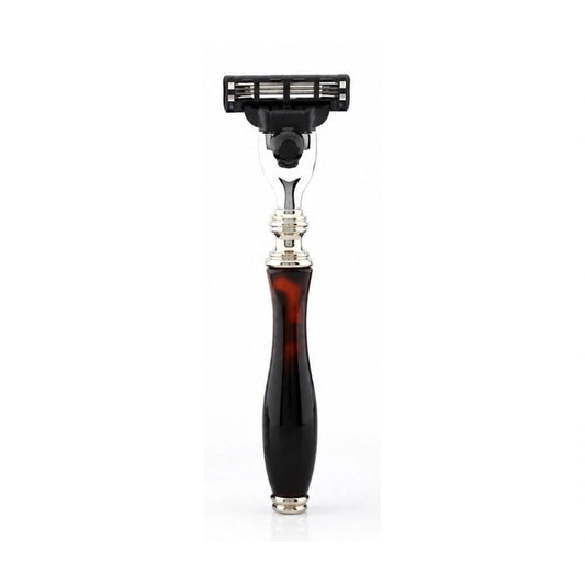 3 Edge Shaving Razor in Black and Red