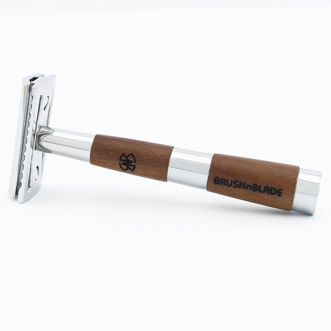 Black & Chrome Double Edge Safety Razor with Leather Pouch