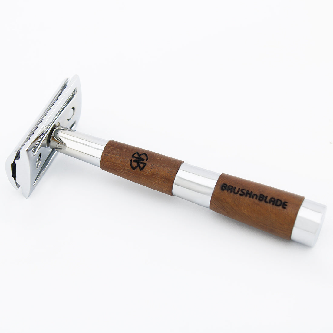 Black & Chrome Double Edge Safety Razor with Leather Pouch