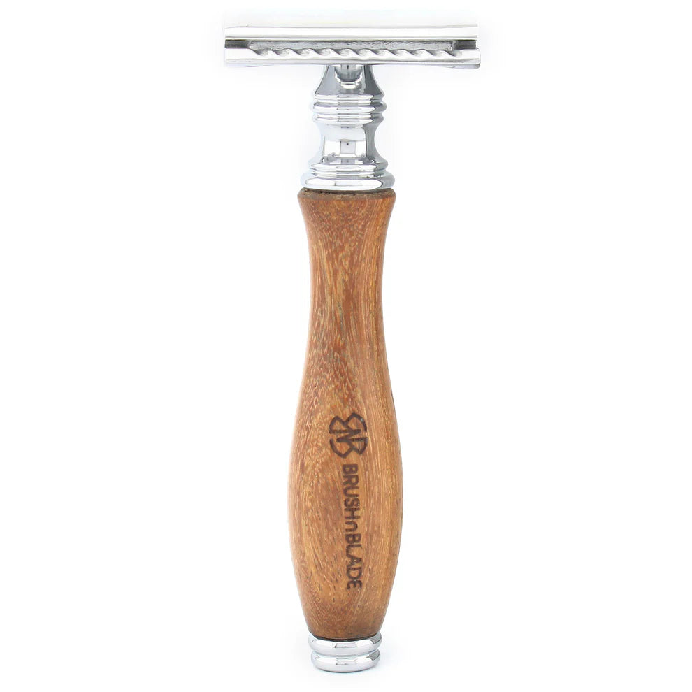 Wood handle shaving brush and double edge safety razor in barber kit