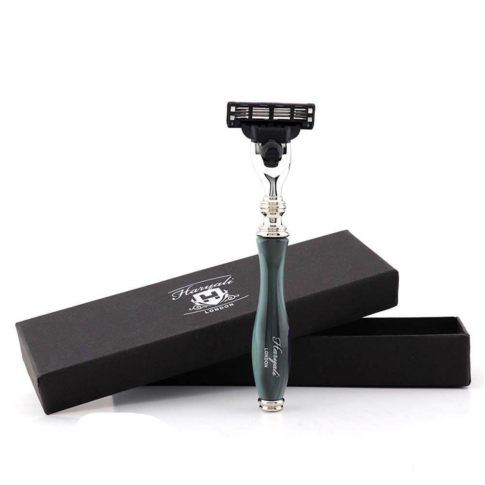 Buy an Emerald Green Triple Blade Shaving Razor – BrushnBlade